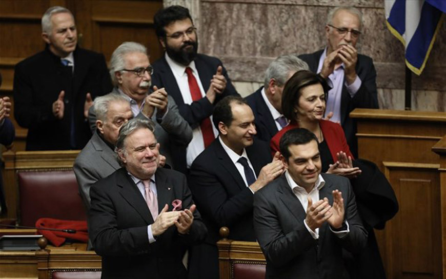 ΣΥΜΦΩΝΙΑ ΤΩΝ ΠΡΕΣΠΩΝ: Πέρασε από τη Βουλή με 153 «Ναι»