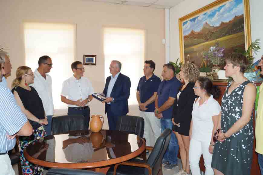 Δεσμοί φιλίας και άνοιγμα συνεργασίας με το δήμο Ζίτσας