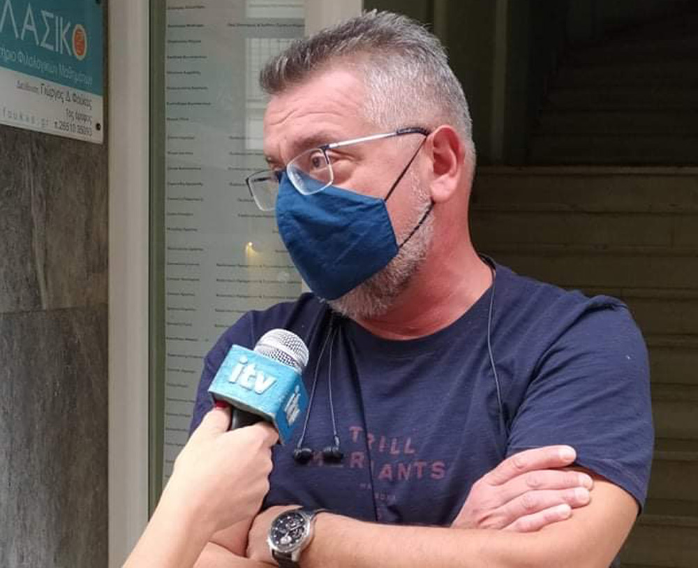 Δια ζώσης μαθήματα και στα φροντιστήρια