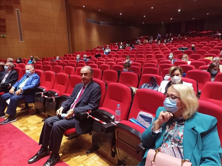 “Με αρετή και τόλμη να ασκείτε το έργο σας”