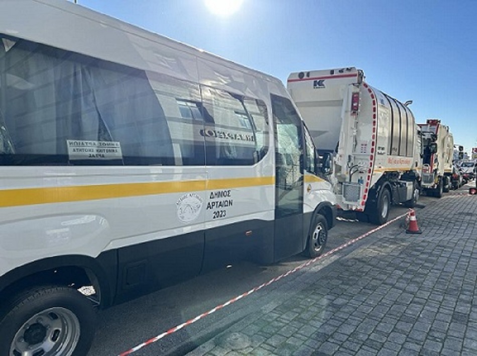 40 νέα οχήματα για τον στόλο του Δήμου Αρταίων