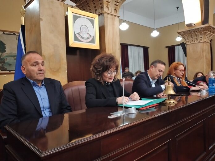 Πρόεδρος του δημ. συμβουλίου η Αναστ. Γιογλή