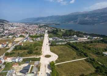 Πρώτο αρνητικό «μήνυμα» από Καχριμάνη για την τροποποίηση στο μεγάλο δακτύλιο