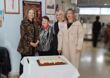 Τα ΚΑΠΗ έκοψαν την πρωτοχρονιάτικη πίτα τους