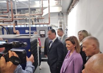 Εγκαίνια στη Μονάδα Παραγωγής Οξυγόνου του ΠΓΝΙ