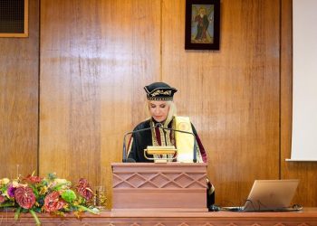 Επίτιμη Δρ. Φαρμακευτικής του Πανεπιστημίου Πατρών η Ιουλία Τσέτη