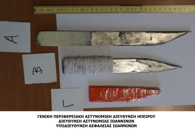 Αυτοσχέδια όπλα και αλκοολούχα ποτά στις φυλακές