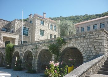 Σε εξέλιξη αιτήσεις για υποψήφιους κληρικούς