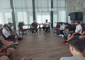 Μουσικοί δρόμοι με γέφυρες σε όλον τον κόσμο