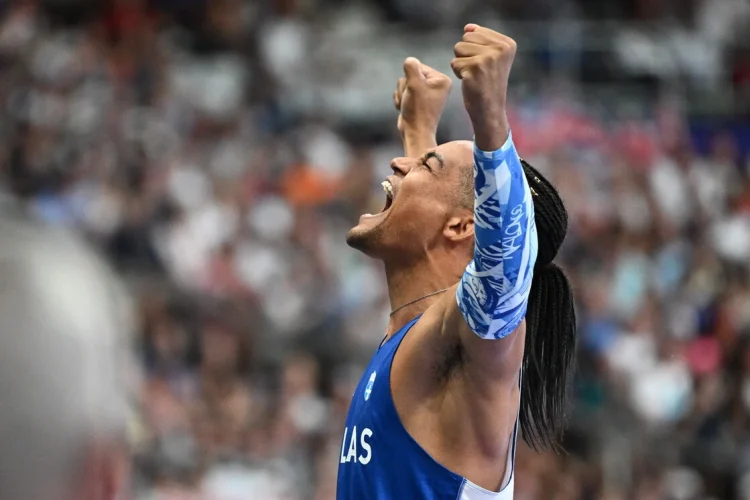 Συγκλονιστικός ο Καραλής κατέκτησε το χάλκινο μετάλλιο