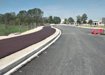 Ορθοπεταλιές στη Στ. Νιάρχου και διαδρομές στο Κάστρο