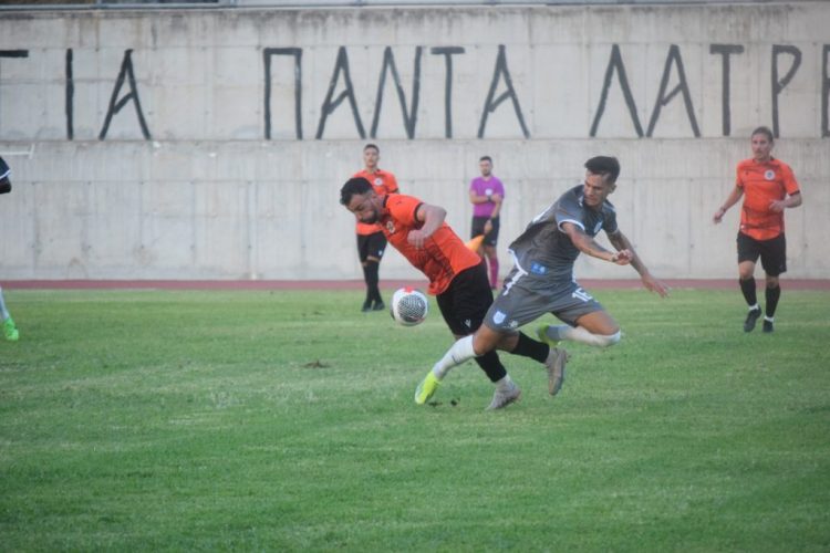 Περιμένει στοχευμένες κινήσεις για το βασικό σχήμα ο Πομς