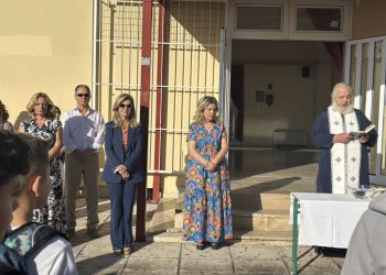 Τζούφη: Βλέπουμε ενέργειες που βαθαίνουν τους φραγμούς