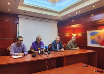 Πανυγειονομική κινητοποίηση για προσλήψεις και αυξήσεις