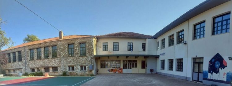 Το Γενικό Λύκειο Πεδινής ευχαριστεί τον Πολιστιστικό Σύλλογο