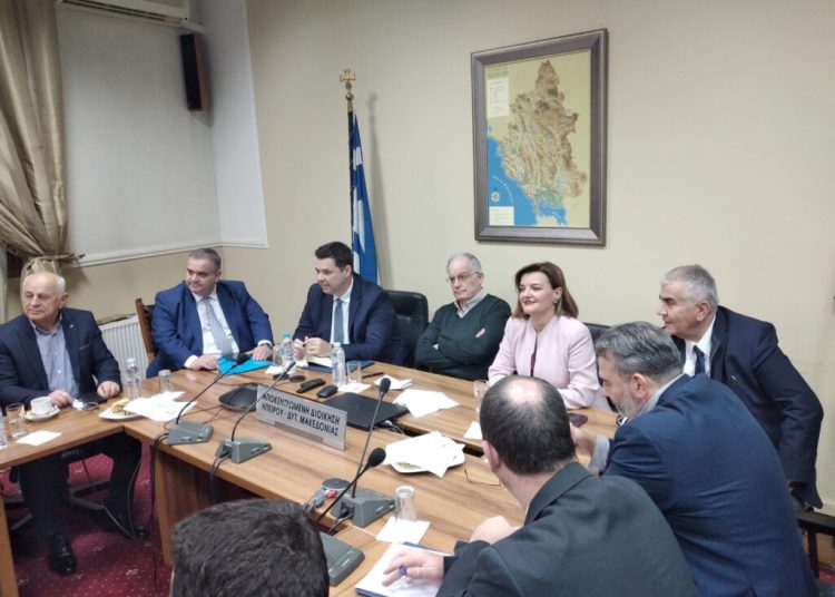 Τοπικά χαρακτηριστικά στην εθνική στρατηγική