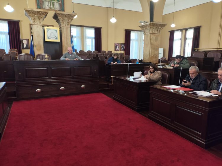 Πλήθος θεμάτων από όλες τις διευθύνσεις