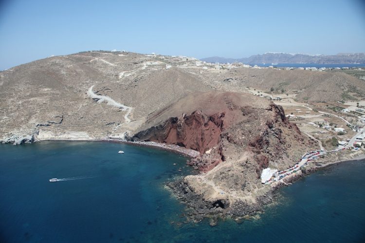 ΑΝΔΡΕΑΣ ΒΛΑΧΟΠΟΥΛΟΣ -Οι σεισμοί στο «κόκκινο βουνό» της Σαντορίνης και η έρευνα