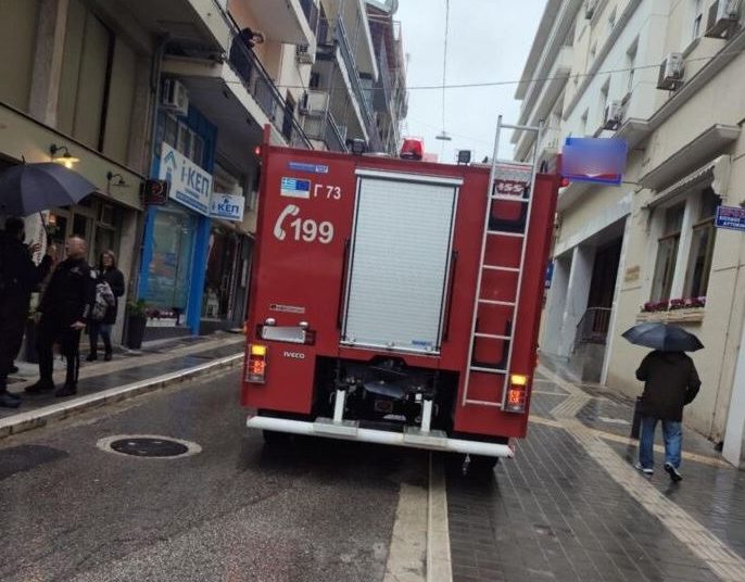 Πήδηξε από το φωταγωγό 3ου ορόφου για να γλιτώσει