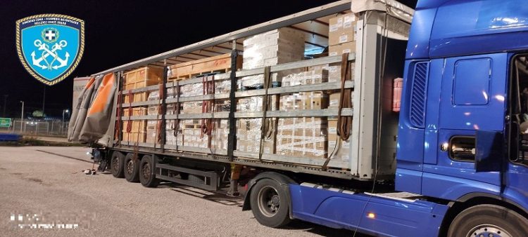 Kατάσχεση 111 κιλών ακατέργαστης κάνναβης και σύλληψη αλλοδαπού