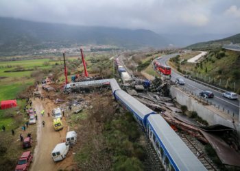 Καθολική συμμετοχή στο συλλαλητήριο για τα Τέμπη
