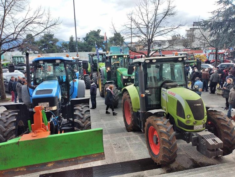 ΑΔΕΔΥ: Στηρίζει τις αγροτικές κινητοποιήσεις