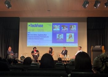 Δέσμευση για καινοτομία και πράσινη ανάπτυξη