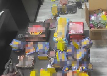 Κατασχέθηκαν 7.710 παιδικά αθύρματα σε κατάστημα στα Ιωάννινα