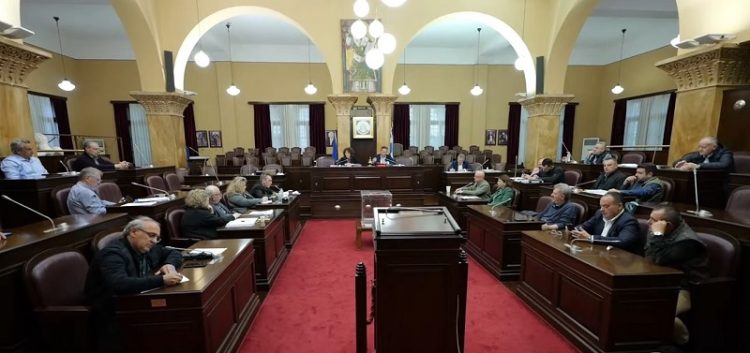 ΣΤΟ ΔΗΜΟΤΙΚΟ ΣΥΜΒΟΥΛΙΟ -Ενημέρωση για τέλος ταφής και απόδοση ΕΝΦΙΑ