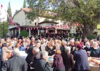 ΖΩΟΔΟΧΟΣ ΠΗΓΗ -Εορτάστηκε με μεγαλοπρέπεια στην Ενορία της Περιβλέπτου