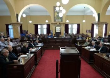 Από τη ΔΕΥΑΙ μέχρι τις διαβάσεις και τον ποδηλατόδρομο