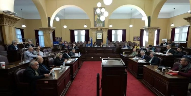 Από τη ΔΕΥΑΙ μέχρι τις διαβάσεις και τον ποδηλατόδρομο