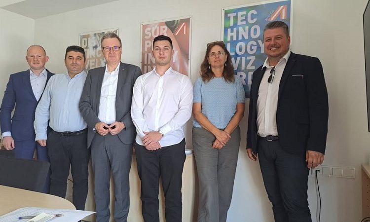 ΕΠΙΜΕΛΗΤΗΡΙΟ ΙΩΑΝΝΙΝΩΝ -Τα προβλήματα της Ένωσης Ξενοδόχων και η ένωση δυνάμεων με την Αυστρία 