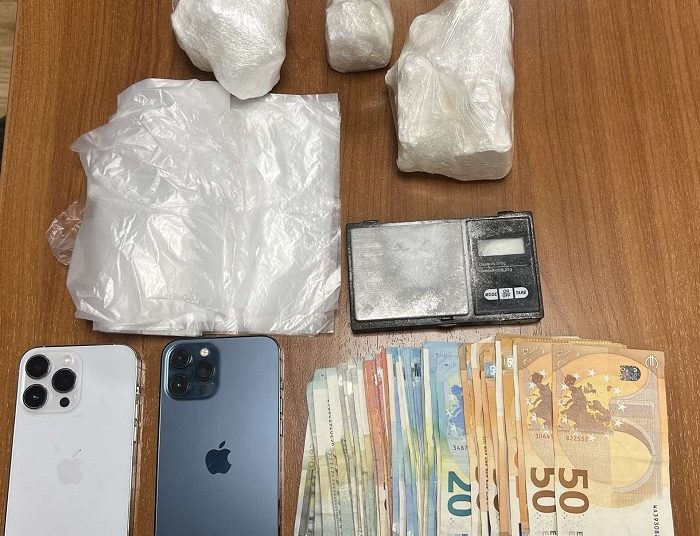 Δύο συλλήψεις για ναρκωτικά στην Αθήνα από αστυνομικούς των Ιωαννίνων