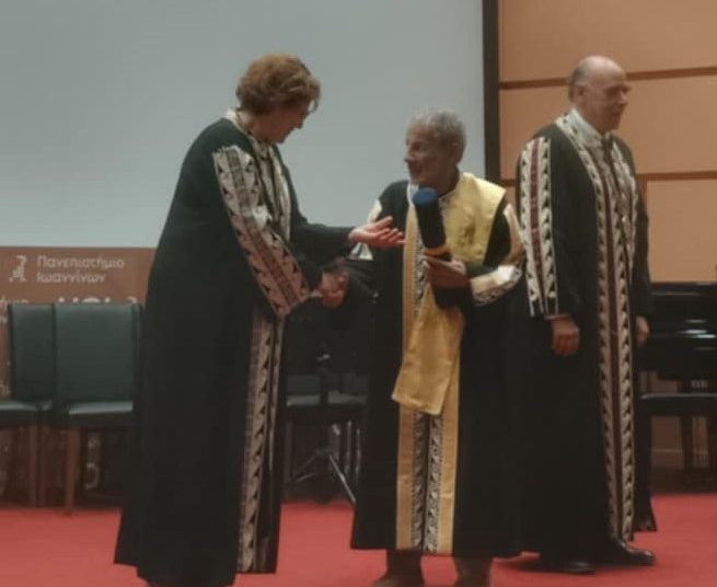 Επίτιμος Διδάκτορας της Φιλοσοφικής Σχολής Ιωαννίνων ο Σταύρος Ξαρχάκος