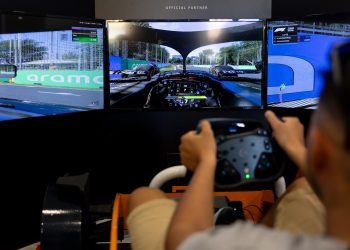 Μπορείς κι εσύ να μπεις στη θέση των πιλότων της Formula 1 σε επιλεγμένα καταστήματα ΟΠΑΠ στα Ιωάννινα