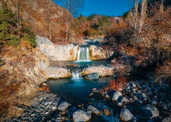 MapStream: Ολοκληρώθηκε το έργο χαρτογράφησης τεχνητών φραγμών, με στόχο την αποκατάσταση του ποταμού Σαραντάπορου