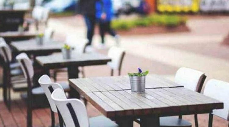 Tμηματική έγκριση της κανονιστικής τραπεζοκαθισμάτων