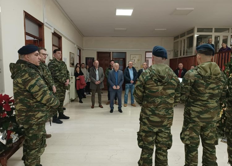 Κάλαντα και ευχές στα Δημαρχεία Ζίτσας και Κόνιτσας