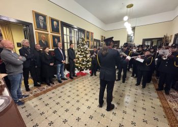 Εορταστικά μηνύματα από τους εκπροσώπους των τοπικών αρχών