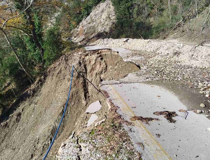 ΠΑΣΟΚ ΚΙΝΑΛ -Αυτοψία στις πληγείσες περιοχές των Βορείων και Κεντρικών Τζουμέρκων