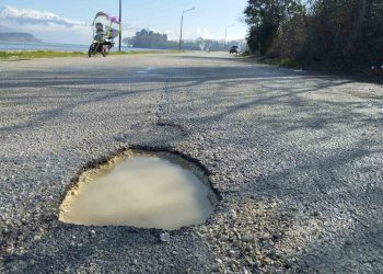Η βροχή και ο παγετός… αύξησαν τις λακκούβες