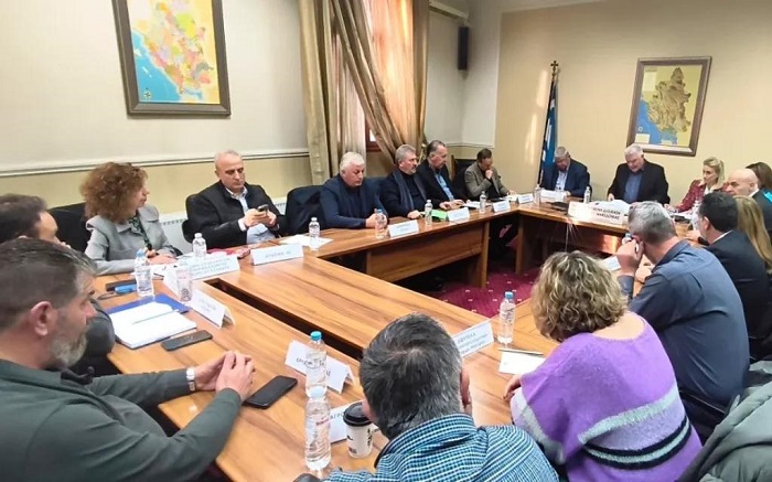 Τάφρος Λαψίστας: Ανάμεσα στις δεσμεύσεις και τις ευθύνες