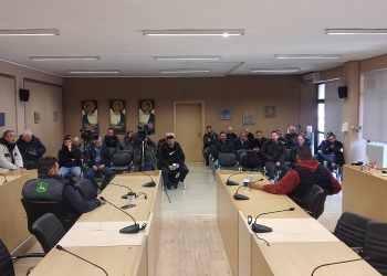 ΤΟΕΒ ΚΡΥΑΣ – ΛΑΨΙΣΤΑΣ -Οργή των καλλιεργητών για τις διαβεβαιώσεις και τις αιχμές περί ρύπανσης