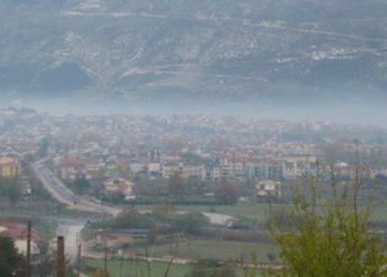 Βελτίωση χωρίς εφησυχασμό για την ατμοσφαιρική ρύπανση