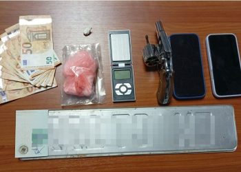 Συνελήφθη με κοκαΐνη που είχε προμηθευτεί με σκοπό να τη διακινήσει